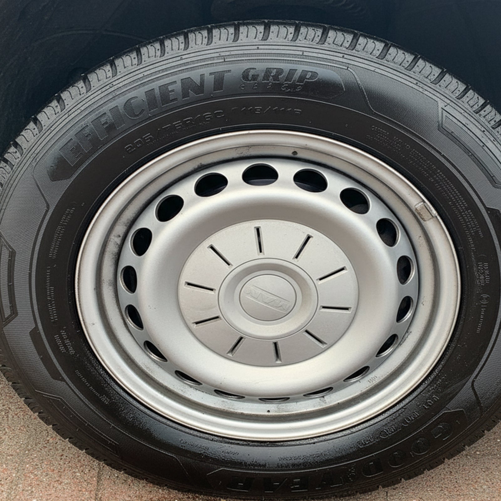 Tyre & Plastic Dressings